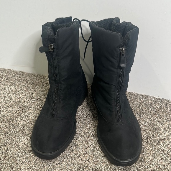 Canada toe warmer black boots size 9  comfy winter - Picture 3 of 9